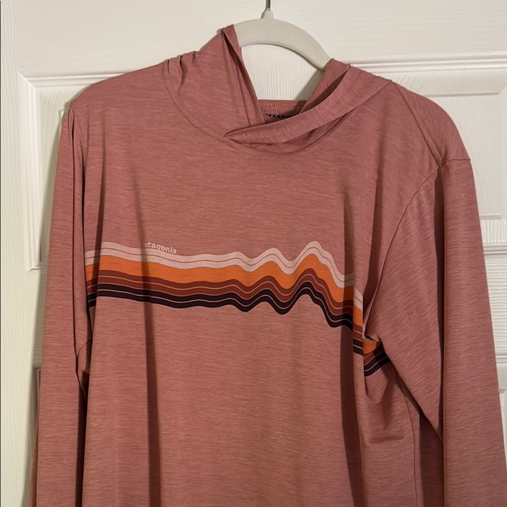 Patagonia Sun Hoodie with Multicolor Wave Design
